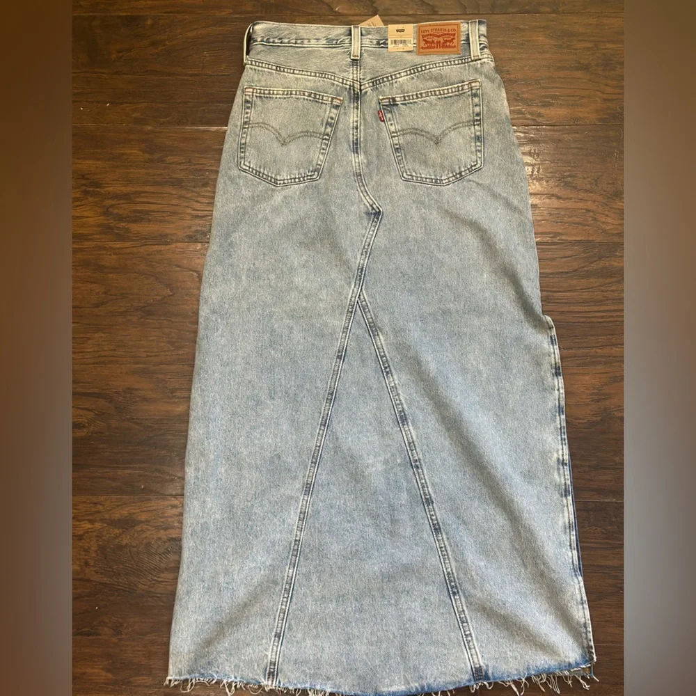 NWT Levi’s ® Women's Long Icon Skirt - Picture 6 of 7